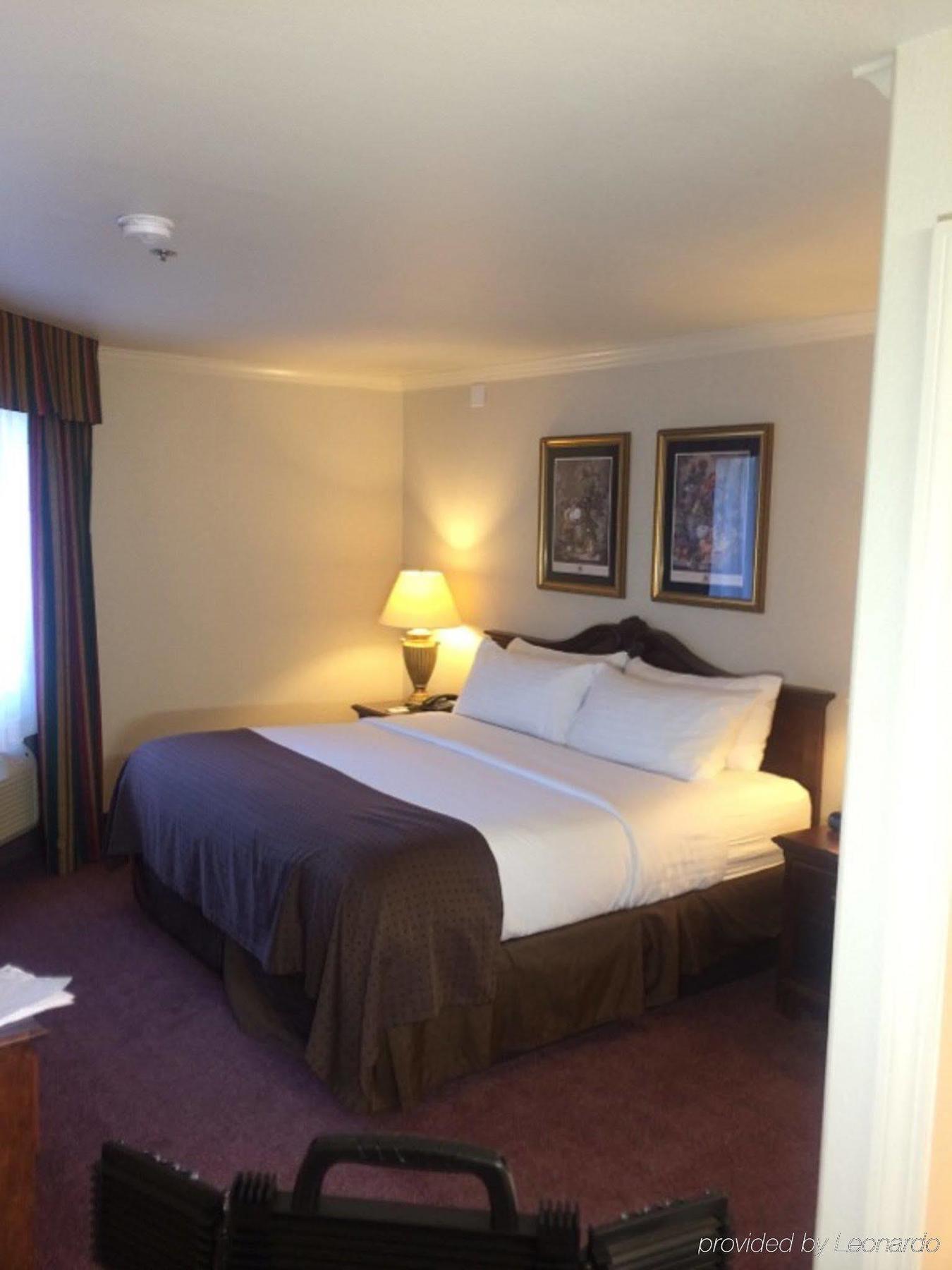 Holiday Inn Selma - Swancourt Екстер'єр фото