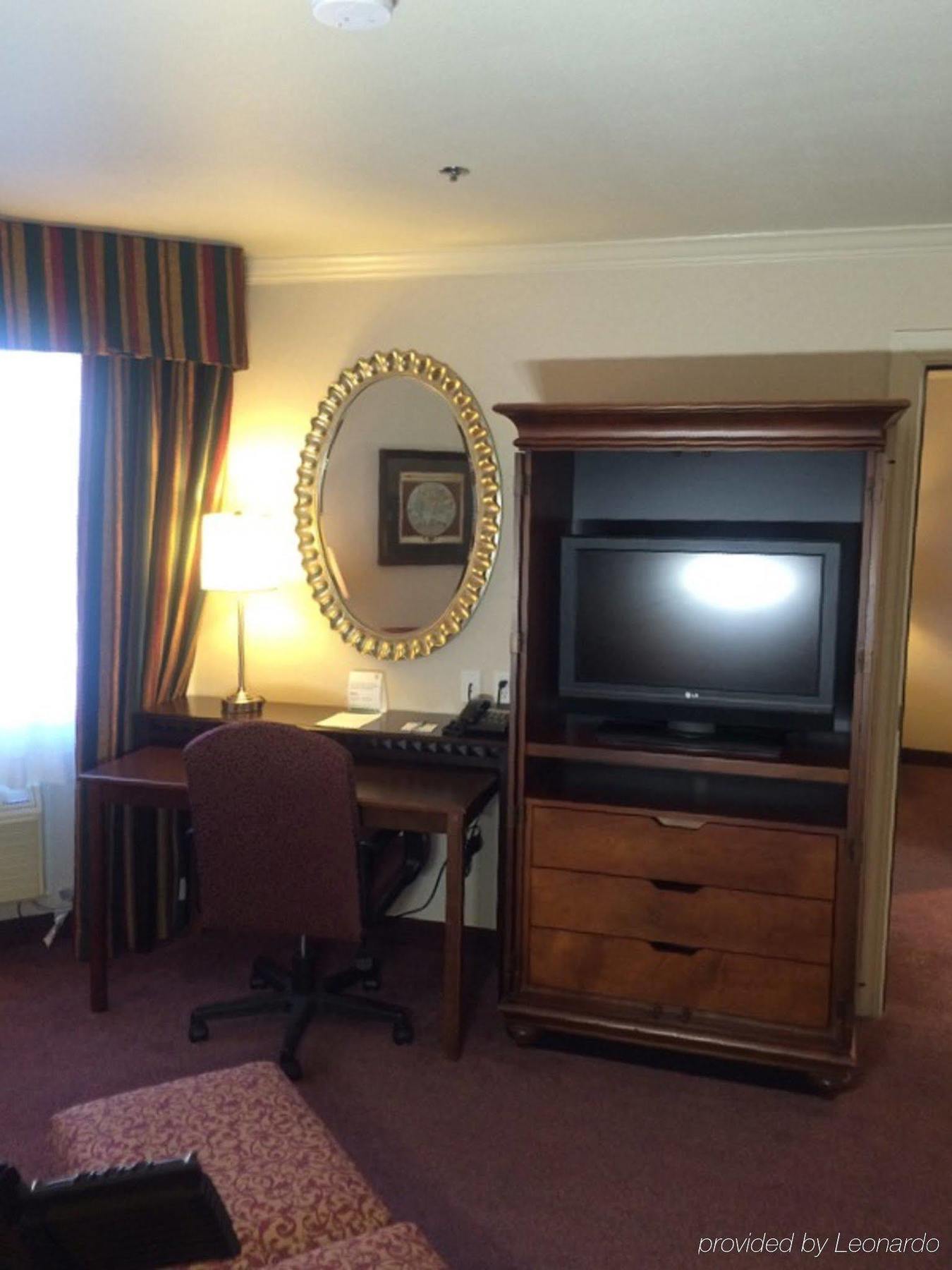 Holiday Inn Selma - Swancourt Екстер'єр фото