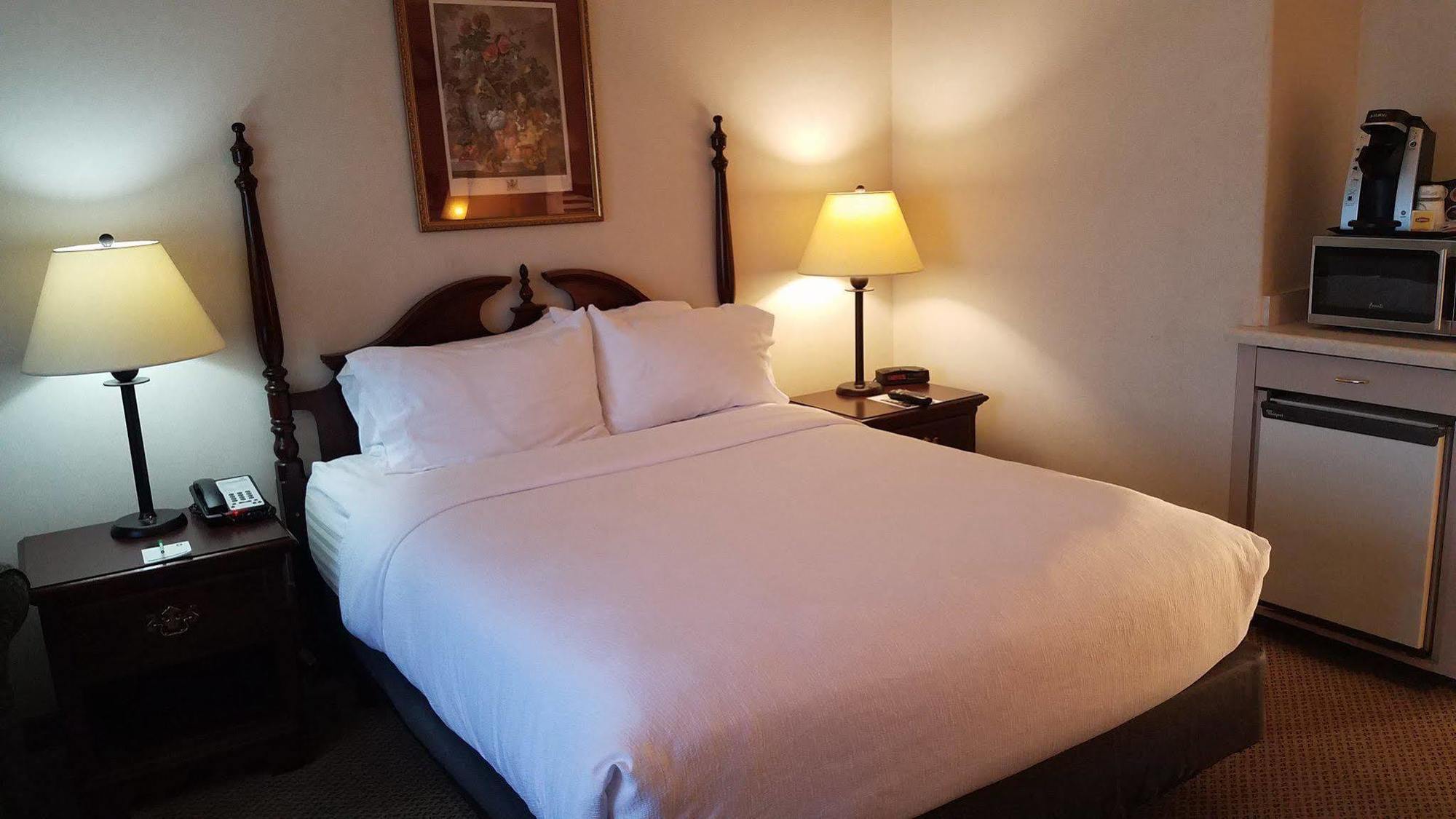 Holiday Inn Selma - Swancourt Екстер'єр фото