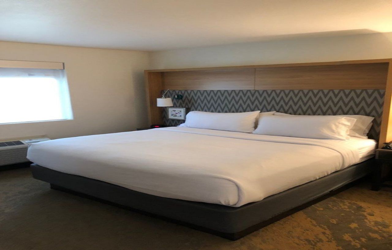 Holiday Inn Selma - Swancourt Екстер'єр фото